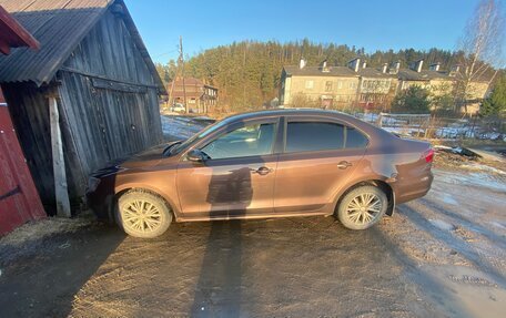 Volkswagen Jetta VI, 2016 год, 900 000 рублей, 6 фотография