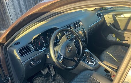 Volkswagen Jetta VI, 2016 год, 900 000 рублей, 9 фотография