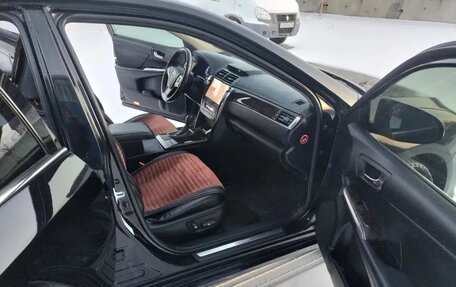 Toyota Camry, 2017 год, 2 180 000 рублей, 5 фотография