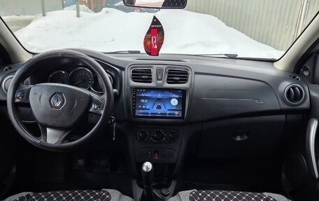 Renault Sandero II рестайлинг, 2016 год, 440 000 рублей, 9 фотография