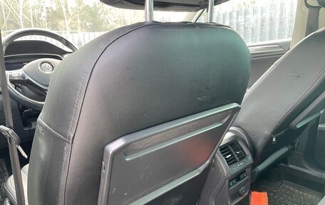 Volkswagen Tiguan II, 2017 год, 2 490 000 рублей, 13 фотография