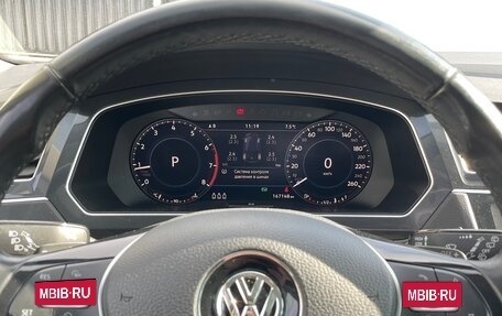 Volkswagen Tiguan II, 2017 год, 2 490 000 рублей, 9 фотография