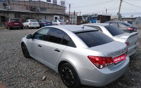 Chevrolet Cruze II, 2011 год, 900 000 рублей, 7 фотография