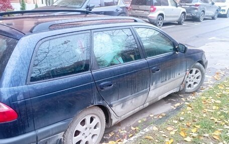 Toyota Avensis III рестайлинг, 2001 год, 335 000 рублей, 4 фотография