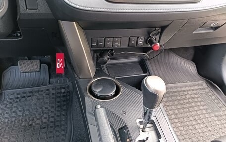 Toyota RAV4, 2013 год, 2 050 000 рублей, 14 фотография