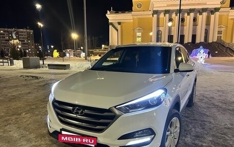 Hyundai Tucson III, 2015 год, 1 420 000 рублей, 10 фотография