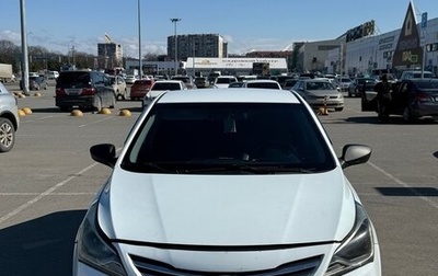 Hyundai Solaris II рестайлинг, 2015 год, 750 000 рублей, 1 фотография