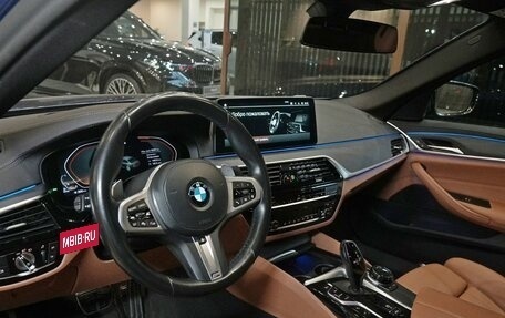 BMW 5 серия, 2021 год, 5 990 000 рублей, 10 фотография