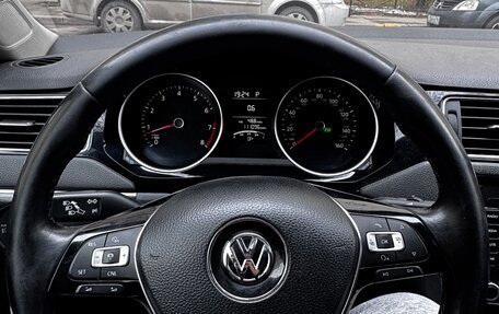Volkswagen Jetta VI, 2015 год, 1 600 000 рублей, 5 фотография
