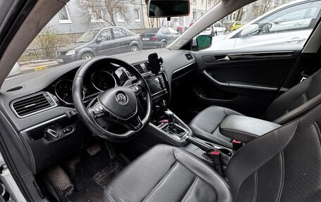 Volkswagen Jetta VI, 2015 год, 1 600 000 рублей, 3 фотография
