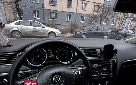 Volkswagen Jetta VI, 2015 год, 1 600 000 рублей, 4 фотография