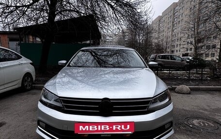 Volkswagen Jetta VI, 2015 год, 1 600 000 рублей, 6 фотография