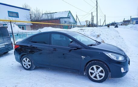 Hyundai Solaris II рестайлинг, 2012 год, 680 000 рублей, 4 фотография