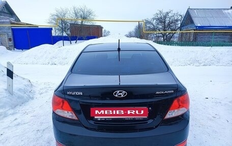 Hyundai Solaris II рестайлинг, 2012 год, 680 000 рублей, 6 фотография