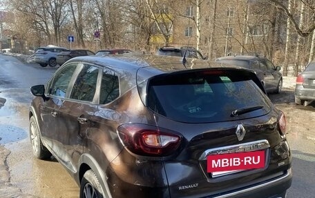 Renault Kaptur I рестайлинг, 2018 год, 1 650 000 рублей, 5 фотография