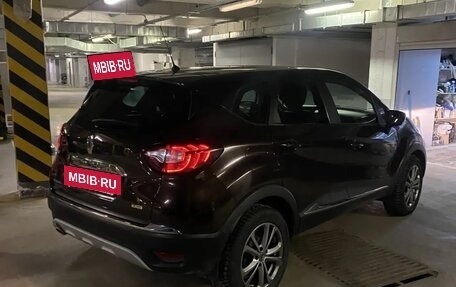 Renault Kaptur I рестайлинг, 2018 год, 1 650 000 рублей, 10 фотография