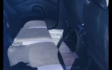 Mitsubishi Outlander III рестайлинг 3, 2011 год, 1 350 000 рублей, 4 фотография