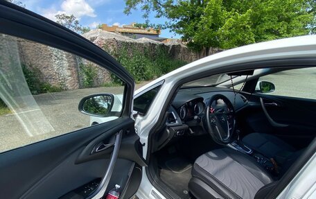 Opel Astra J, 2013 год, 825 000 рублей, 10 фотография