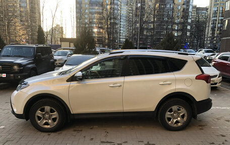 Toyota RAV4, 2014 год, 1 920 000 рублей, 4 фотография