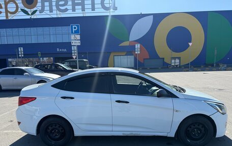 Hyundai Solaris II рестайлинг, 2015 год, 750 000 рублей, 4 фотография