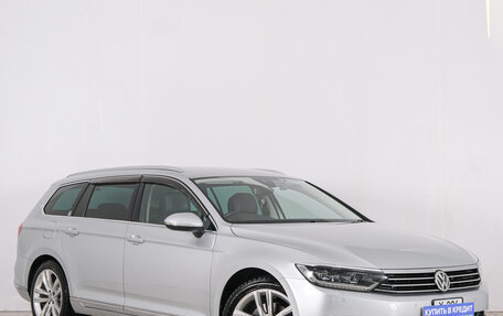 Volkswagen Passat B8 рестайлинг, 2015 год, 1 499 000 рублей, 2 фотография