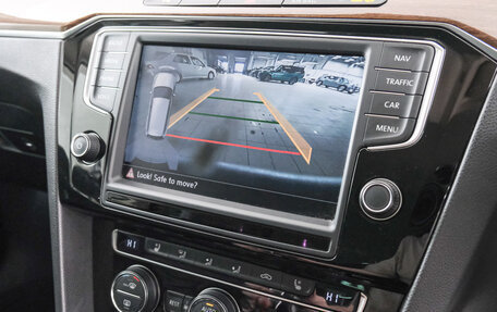 Volkswagen Passat B8 рестайлинг, 2015 год, 1 499 000 рублей, 16 фотография