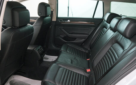 Volkswagen Passat B8 рестайлинг, 2015 год, 1 499 000 рублей, 21 фотография