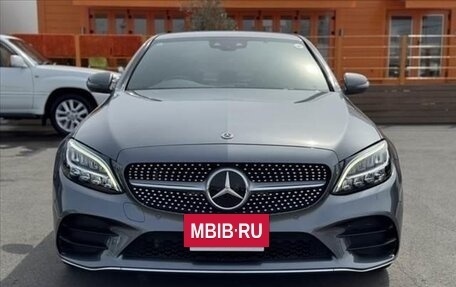 Mercedes-Benz C-Класс, 2018 год, 1 800 000 рублей, 2 фотография
