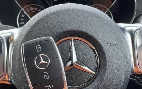 Mercedes-Benz C-Класс, 2018 год, 1 800 000 рублей, 10 фотография