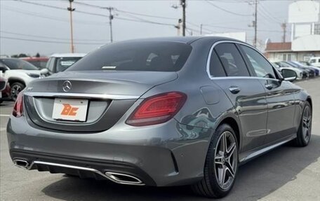 Mercedes-Benz C-Класс, 2018 год, 1 800 000 рублей, 15 фотография