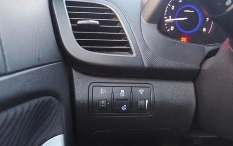 Hyundai Solaris II рестайлинг, 2013 год, 1 000 000 рублей, 2 фотография