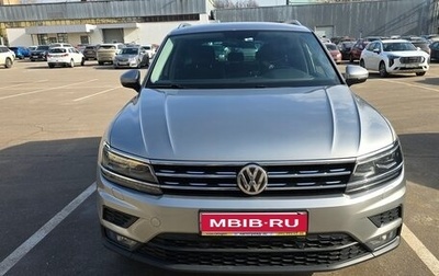 Volkswagen Tiguan II, 2018 год, 2 900 000 рублей, 1 фотография