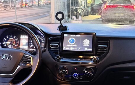 Hyundai Solaris II рестайлинг, 2021 год, 1 430 000 рублей, 4 фотография