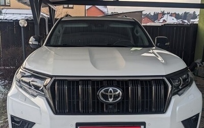 Toyota Land Cruiser Prado 150 рестайлинг 2, 2021 год, 6 750 000 рублей, 1 фотография