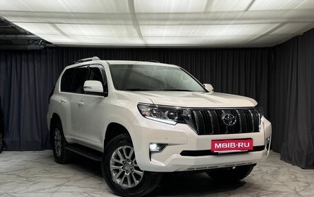 Toyota Land Cruiser Prado 150 рестайлинг 2, 2021 год, 6 950 000 рублей, 1 фотография