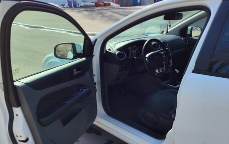 Ford Focus II рестайлинг, 2011 год, 685 000 рублей, 18 фотография