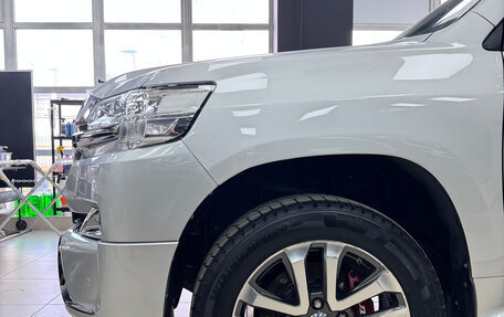 Toyota Land Cruiser 200, 2016 год, 6 000 000 рублей, 4 фотография