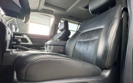 Toyota Land Cruiser 200, 2016 год, 6 000 000 рублей, 13 фотография