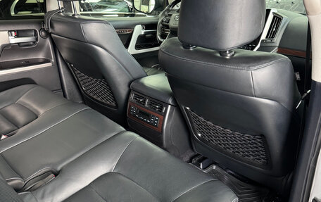 Toyota Land Cruiser 200, 2016 год, 6 000 000 рублей, 16 фотография