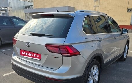Volkswagen Tiguan II, 2018 год, 2 900 000 рублей, 4 фотография