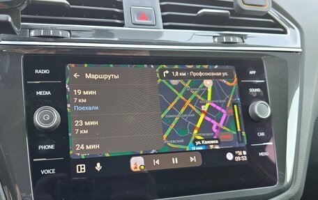 Volkswagen Tiguan II, 2018 год, 2 900 000 рублей, 10 фотография