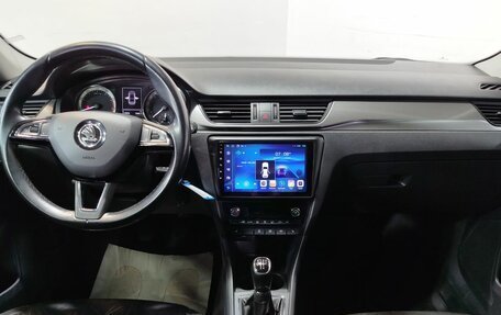 Skoda Rapid I, 2018 год, 1 300 000 рублей, 12 фотография