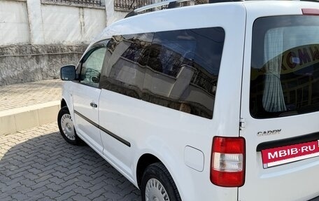 Volkswagen Caddy III рестайлинг, 2004 год, 710 000 рублей, 3 фотография