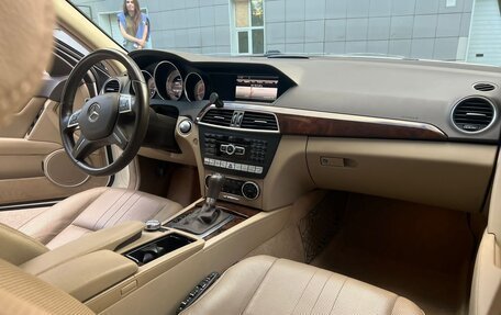 Mercedes-Benz C-Класс, 2013 год, 1 450 000 рублей, 2 фотография