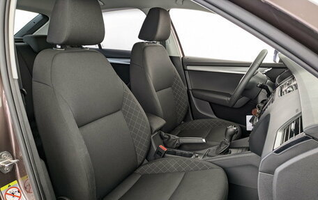 Skoda Octavia, 2019 год, 1 910 000 рублей, 23 фотография