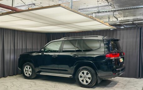 Toyota Land Cruiser, 2022 год, 8 990 000 рублей, 10 фотография