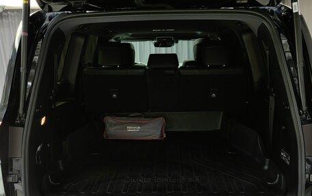 Toyota Land Cruiser, 2022 год, 8 990 000 рублей, 26 фотография