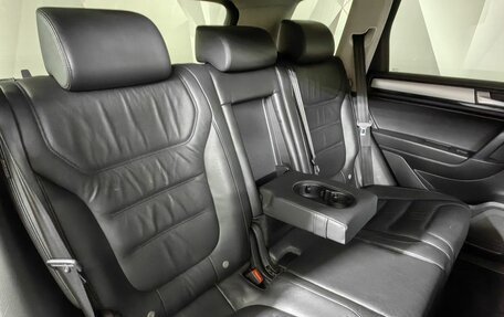 Volkswagen Touareg III, 2013 год, 2 043 000 рублей, 17 фотография