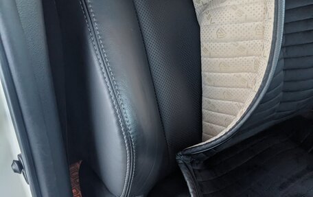 Toyota Land Cruiser Prado 150 рестайлинг 2, 2021 год, 6 750 000 рублей, 8 фотография