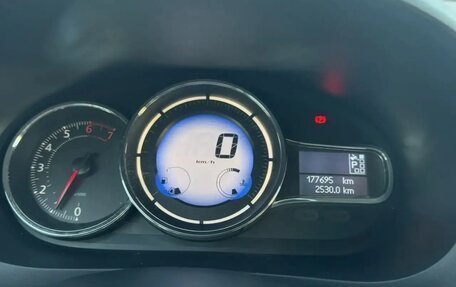 Renault Fluence I, 2014 год, 650 000 рублей, 9 фотография